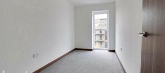 3 bedrooms Apartment in Dartford, United Kingdom No. 4922 7