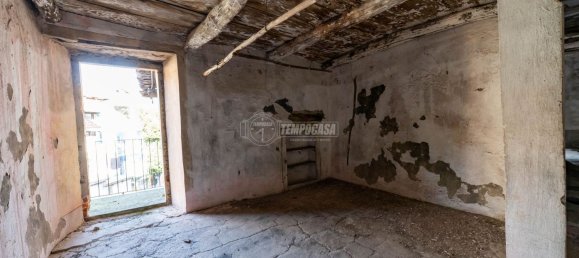 Studio in Lesa, Italy, Nr. 223484 17