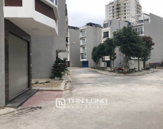 4 bedrooms House in Tay Ho, Vietnam No. 1474