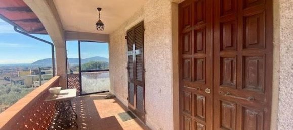 4 غرف نوم فيلا في Luni, Italy رقم 99171 8