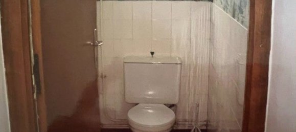 Imóvel comercial T3 em Seglien, France N.º 1882 10