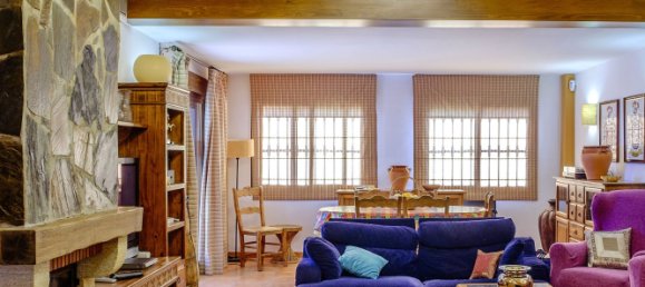 6 bedrooms House in Estepona, Spain No. 102928 18