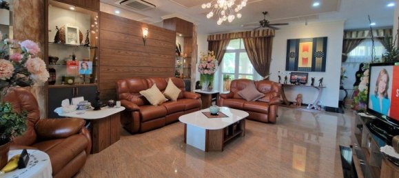 4 bedrooms House in Pattaya, Thailand No. 61501 4