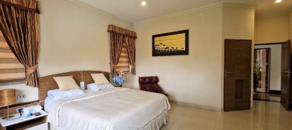 4 bedrooms House in Pattaya, Thailand No. 61501 12