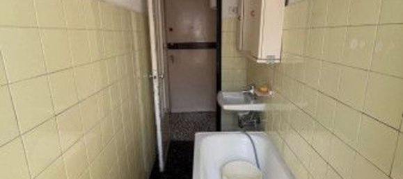 Estudio en Milan, Italy No. 330326 8