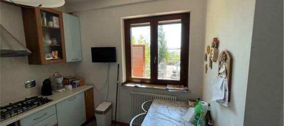 6-Zimmer Haus in Perugia, Italy, Nr. 5570 9