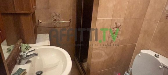 5 rooms Apartment in Carrara, Italy No. 295362 8