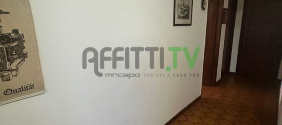 5 rooms Apartment in Carrara, Italy No. 295362 5