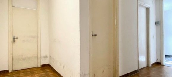 5 rooms Apartment in Massa, Italy No. 199355 21