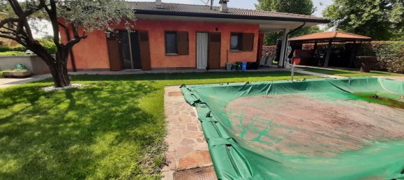 3غرفة فيلا في Covo, Italy رقم 72634 11