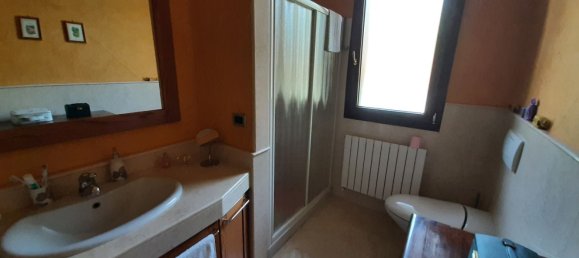 3غرفة فيلا في Covo, Italy رقم 72634 25