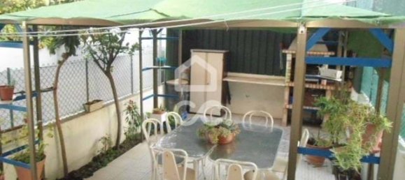 Duplex T4 em Corroios, Portugal N.º 80974 26