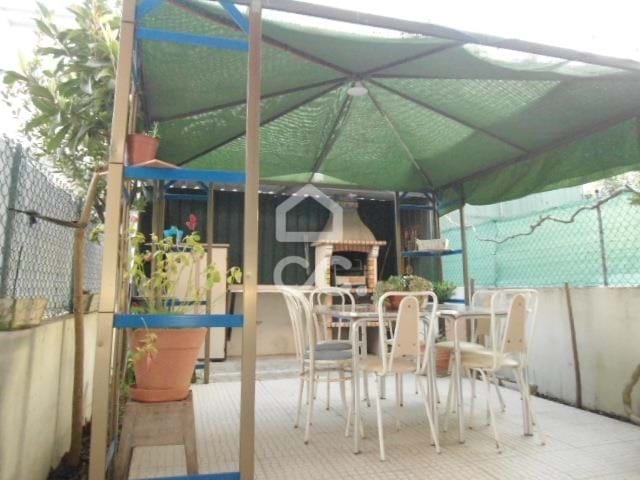 Duplex T4 em Corroios, Portugal N.º 80974