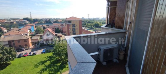 Apartamento T2 em Rho, Italy N.º 380444 17