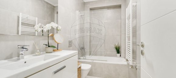 3 bedrooms Apartment in Lisbon, Portugal No. 202696 33