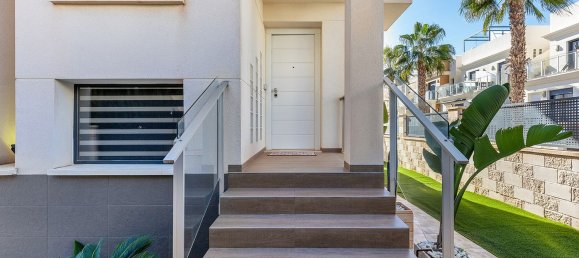 5 bedrooms Villa in La Zenia, Spain No. 152239 3