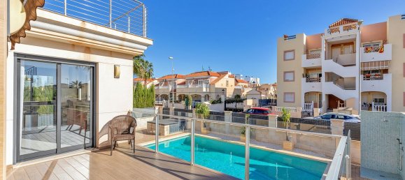 5 bedrooms Villa in La Zenia, Spain No. 152239 42