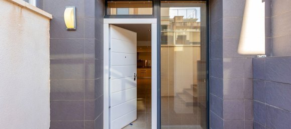 5 bedrooms Villa in La Zenia, Spain No. 152239 4