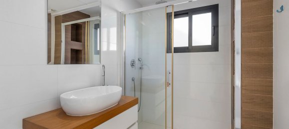 5 bedrooms Villa in La Zenia, Spain No. 152239 22