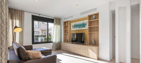 5 bedrooms Villa in La Zenia, Spain No. 152239 15