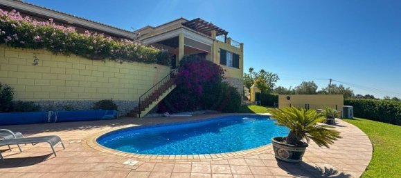 4 bedrooms Villa in Faro, Portugal No. 95841 10