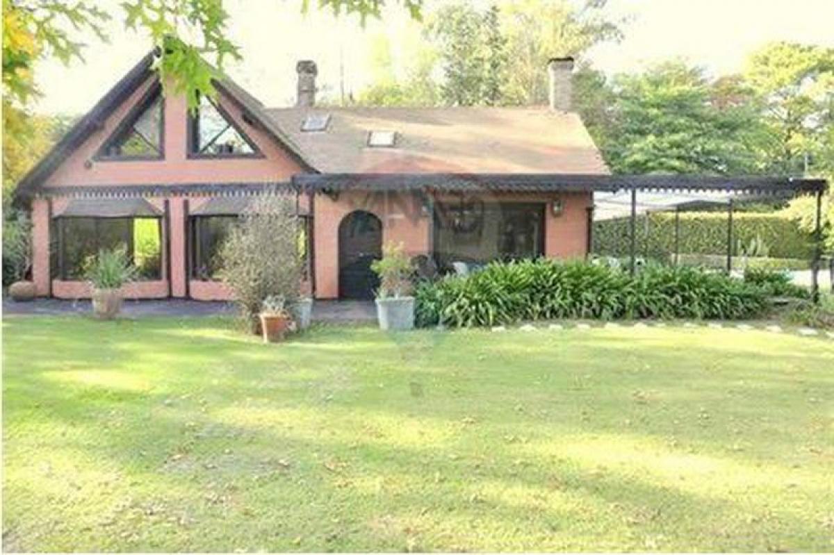 Дом с 8 спальнями в Пилар, Аргентина № 11912