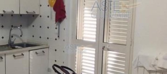 3-salle Maison à Colonnella, Italy No. 297429 9