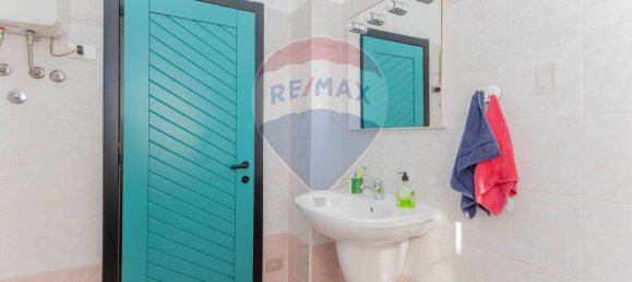 Oficina de 3 habitaciónes en Busto Arsizio, Italy No. 55756 20