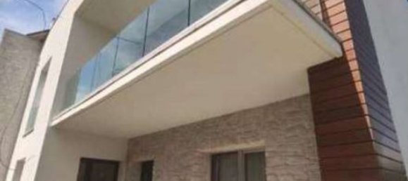 7-Zimmer Wohnung in Padua, Italy, Nr. 16172 2