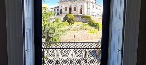 537m² Building in Porto, Portugal No. 142182 14