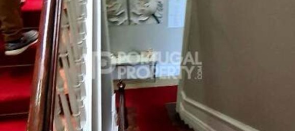 537m² Building in Porto, Portugal No. 142182 20