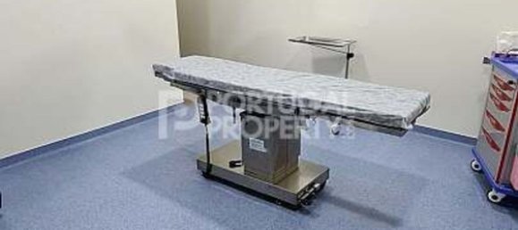 537m² Building in Porto, Portugal No. 142182 11