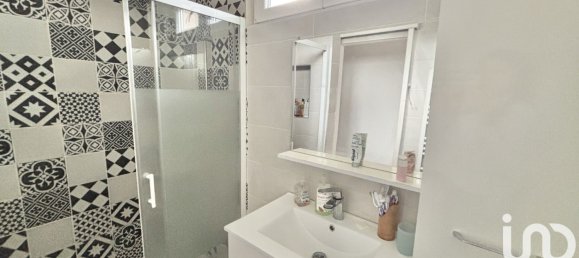 Квартира с 4 спальнями в Сент-Этьен, Франция № 266027 13