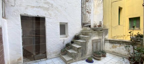 2 bedrooms Apartment in Noicattaro, Italy No. 20457 2