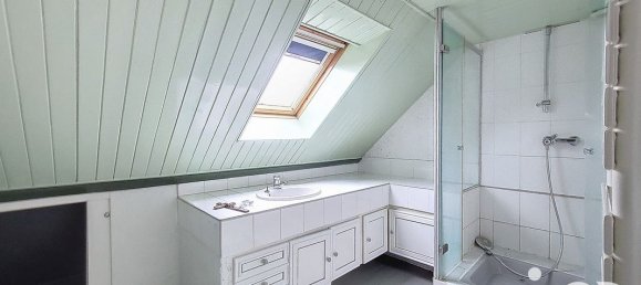 3 bedrooms House in Montereau, France No. 236747 10