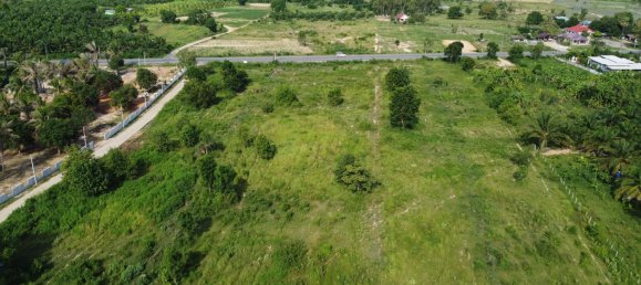  Commercial property in Hua Hin, Thailand No. 6675 7