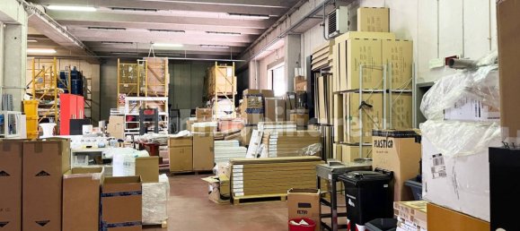 5 rooms Office in Pordenone, Italy No. 317468 12