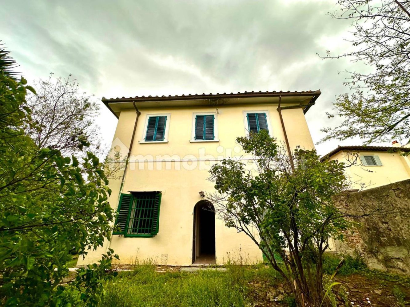 7 bedrooms Villa in Florence, Italy No. 236141
