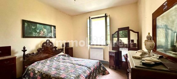 7 bedrooms Villa in Florence, Italy No. 236141 5