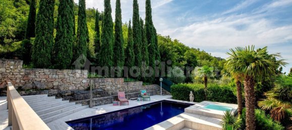 Villa de 3 dormitorios en Torri del Benaco, Italy No. 60386 4