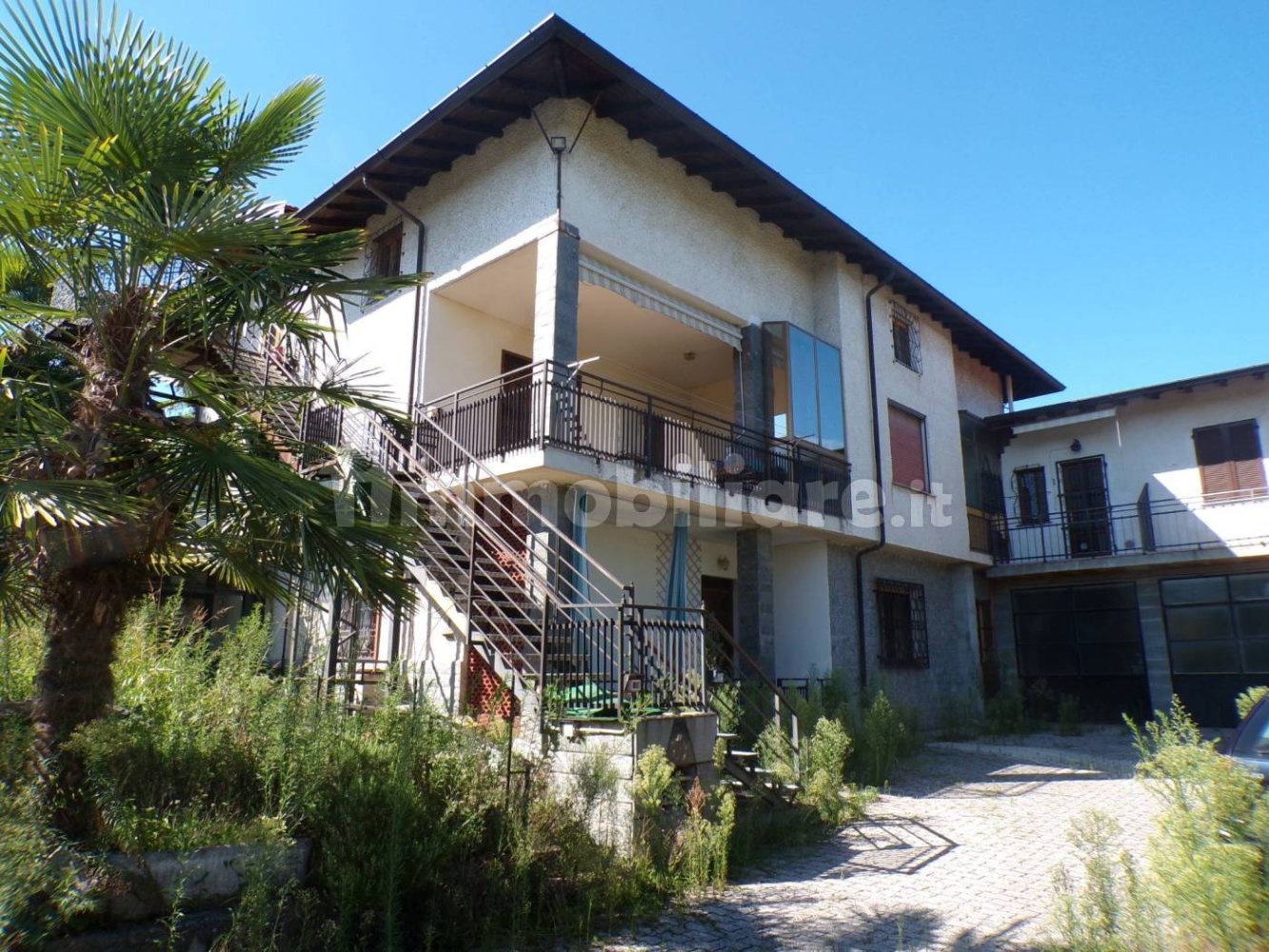 6 bedrooms Villa in Brebbia, Italy No. 368475