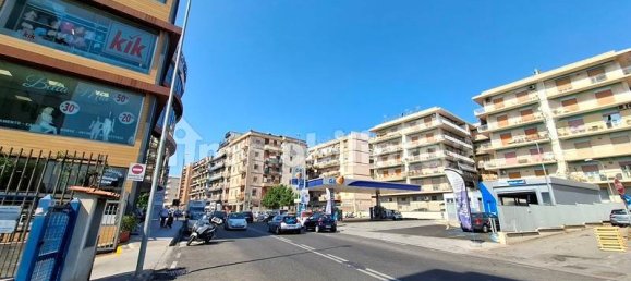 Imóvel comercial de 1 divisão em Messina, Italy N.º 83806 14