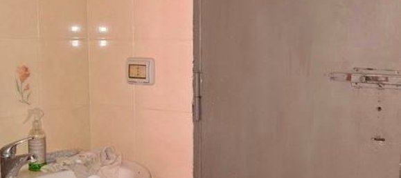 Imóvel comercial de 1 divisão em Messina, Italy N.º 83806 11