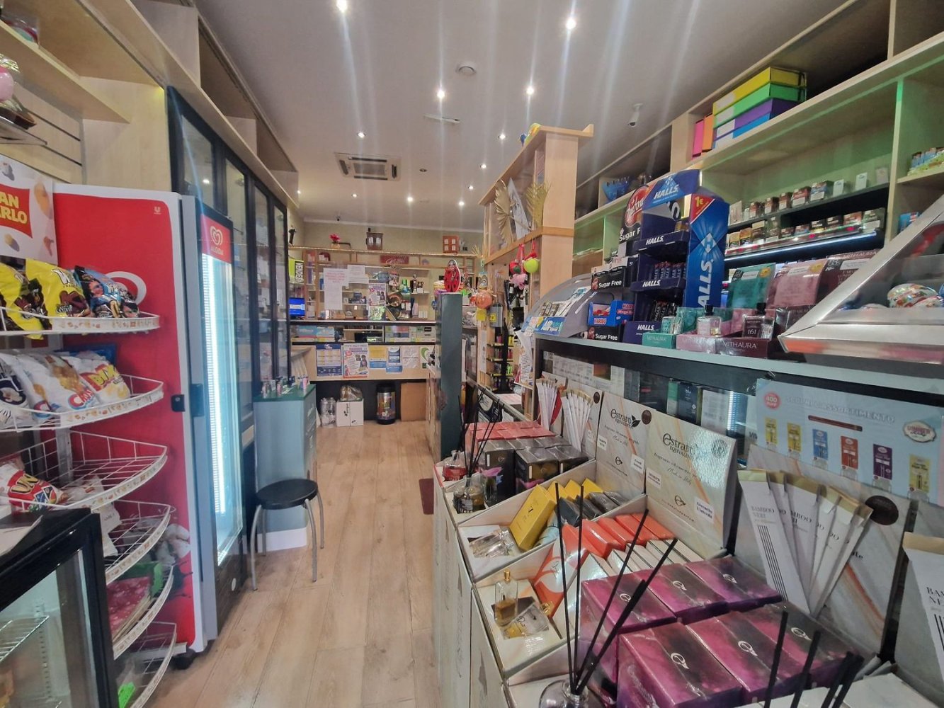 37m² Commercial property in Ciampino, Italy No. 33620