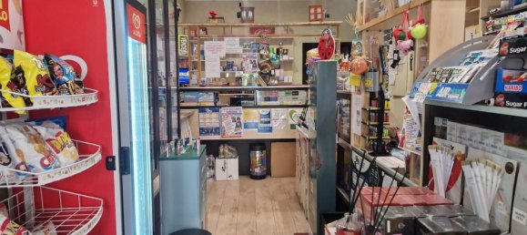 37m² Commercial property in Ciampino, Italy No. 33620 5