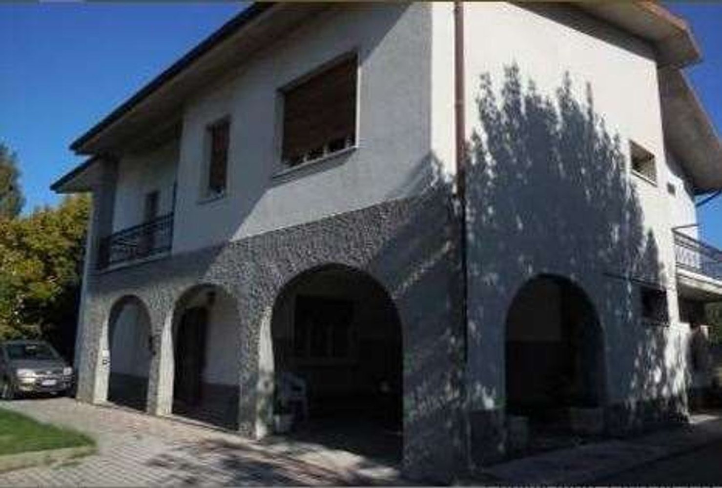 7 rooms Apartment in San Giovanni in Persiceto, Italy No. 295266