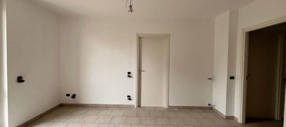 3 rooms Apartment in Cilavegna, Italy No. 143064 19