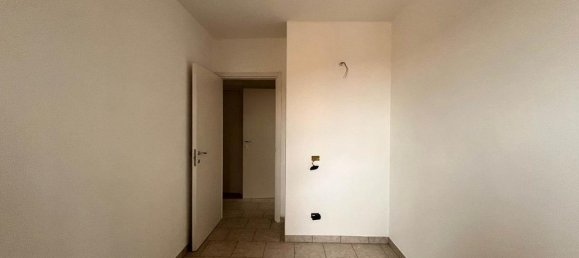 3 rooms Apartment in Cilavegna, Italy No. 143064 12