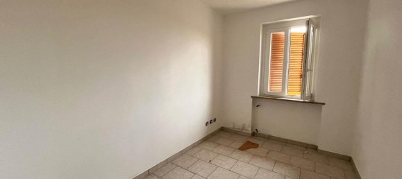 3 rooms Apartment in Cilavegna, Italy No. 143064 13