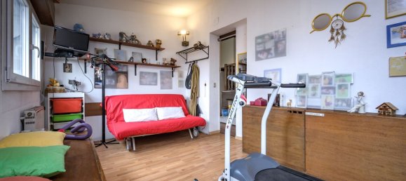 6 rooms House in Genoa, Italy No. 16208 32